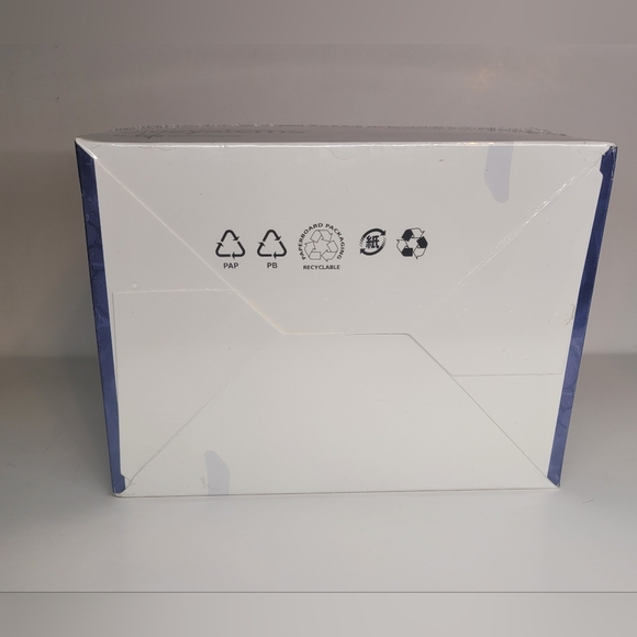 Applied Biosystems MicroAmp 384-Well Green Reaction Plates w/Barcode x20 NIB - Picture 4 of 5